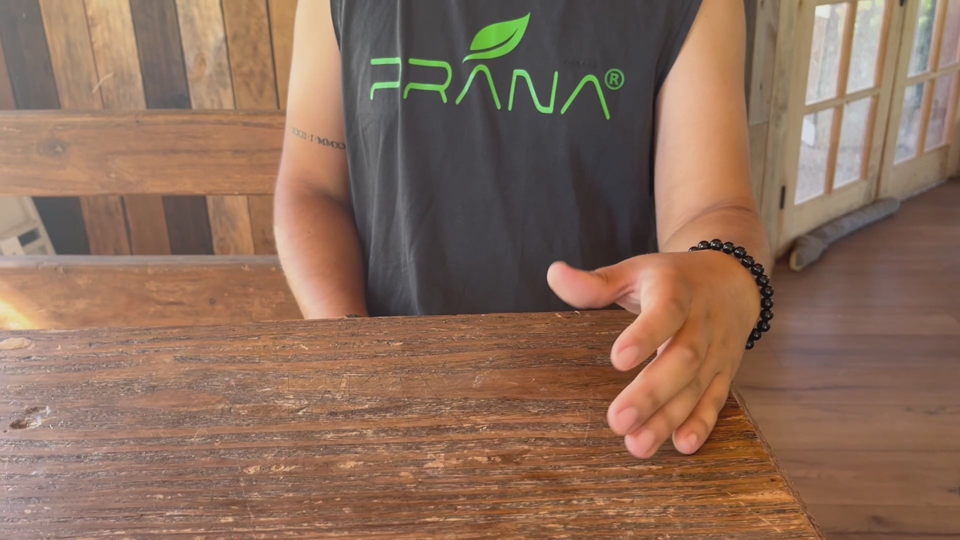 Cargar video: 